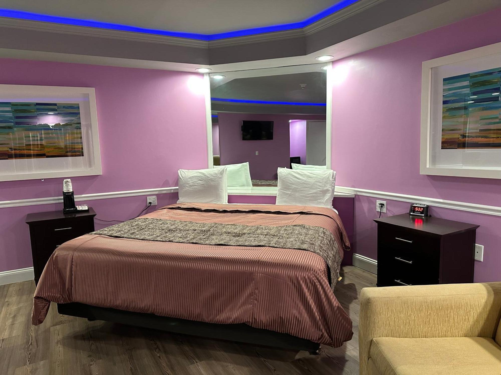 Inn Of The Dove - Romantic Luxury Suites With Jacuzzi & Fireplace At Harrisburg-Hershey-Philadelphia, Pa Luaran gambar